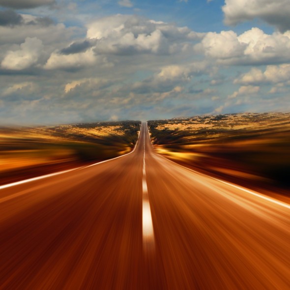 6860807-country-road